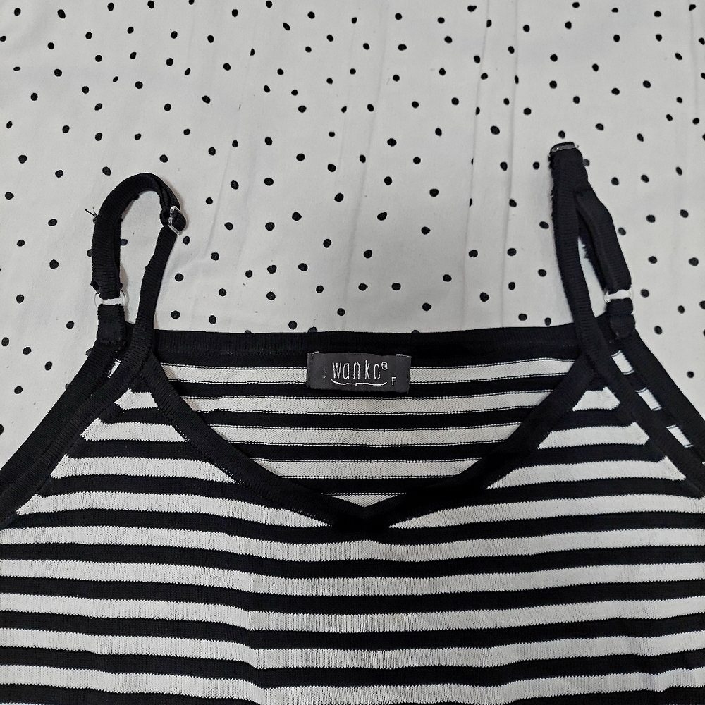 Adjustable Spaghetti Strap Tank Top - Picture 3 of 5